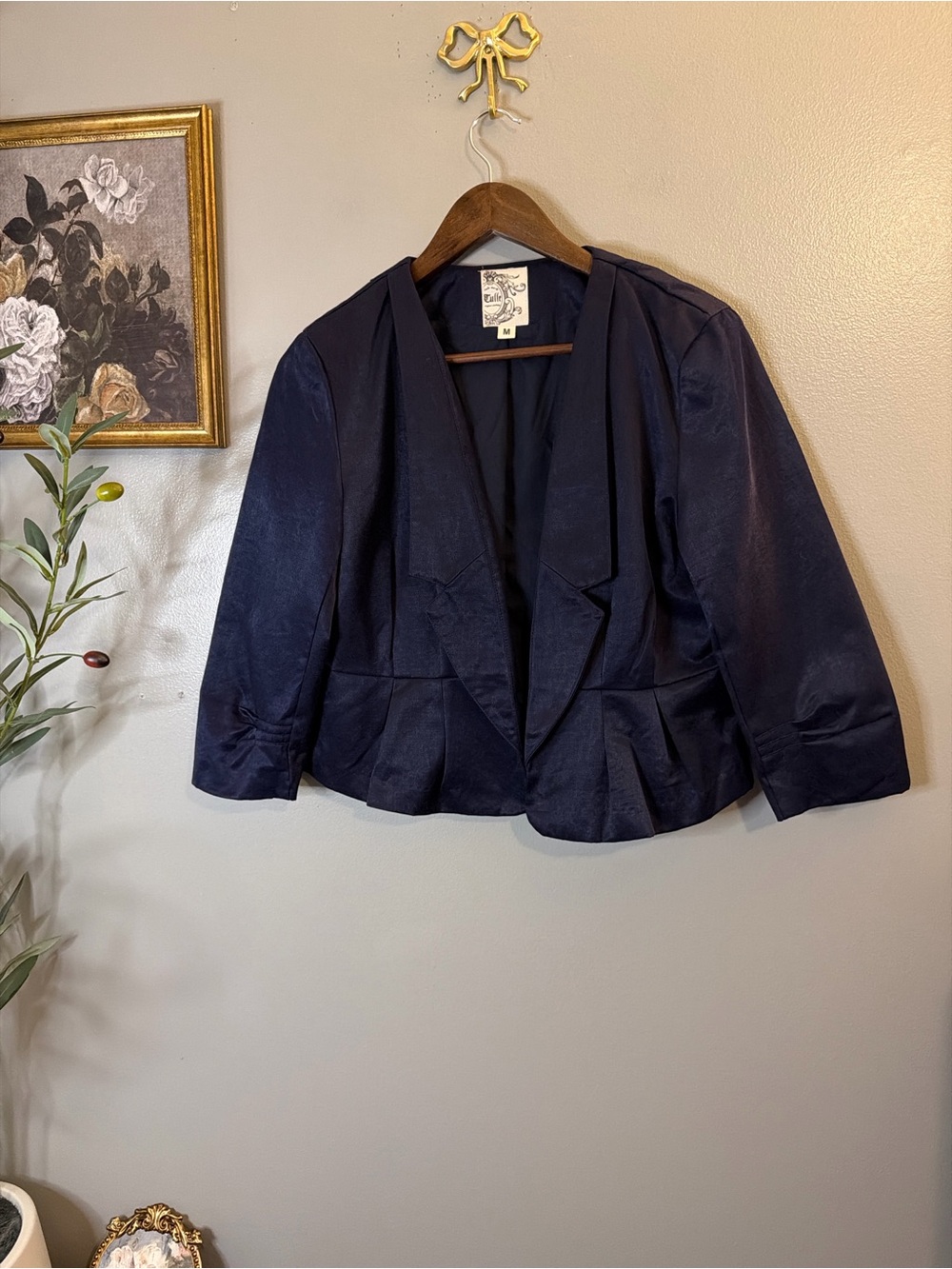 Tulle Navy Cropped Blazer Jacket Medium Ruched Sleeve Peplum Open Front - Picture 3 of 8